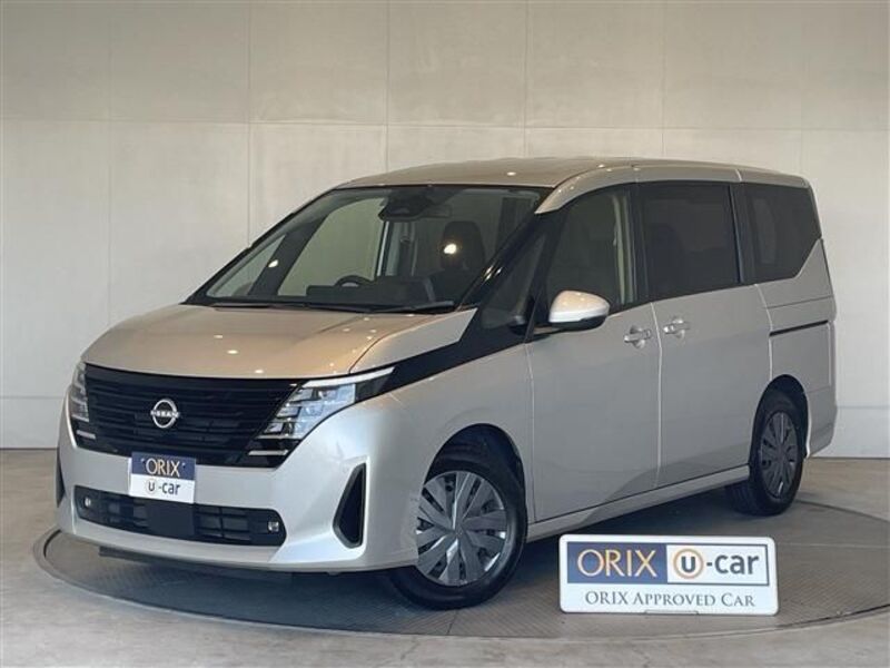 NISSAN SERENA