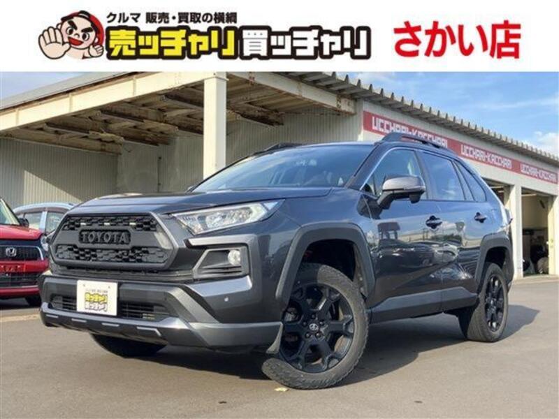 TOYOTA RAV4