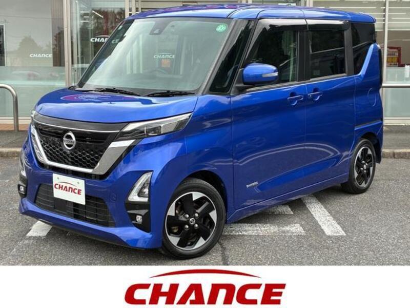 NISSAN ROOX