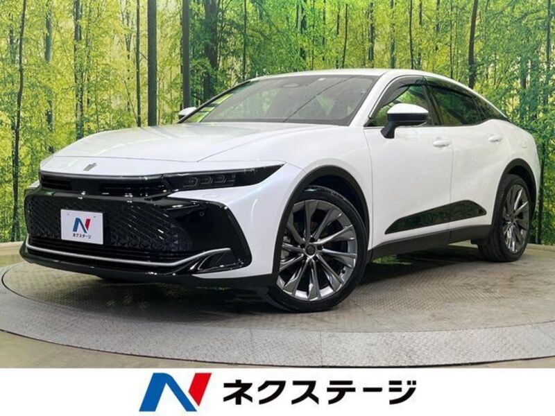 TOYOTA CROWN CROSSOVER