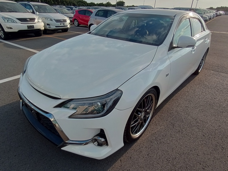 TOYOTA MARK X