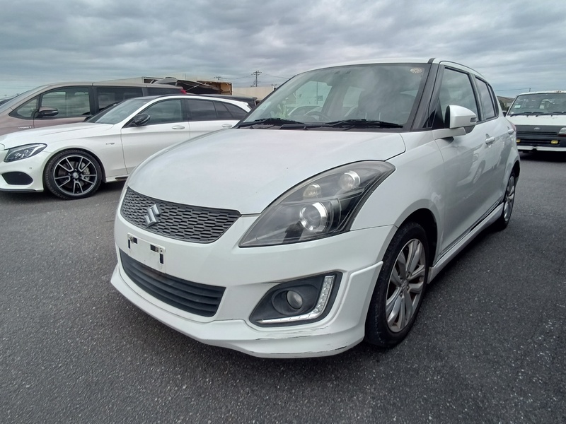 SUZUKI SWIFT
