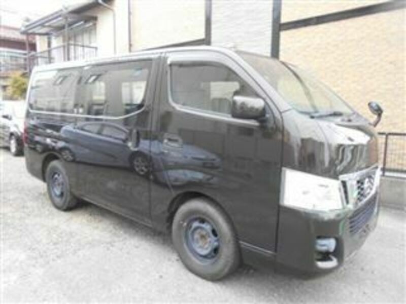 NV350 CARAVAN-0
