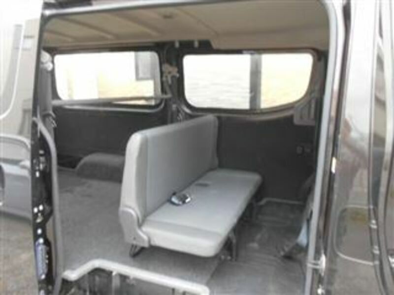 NV350 CARAVAN