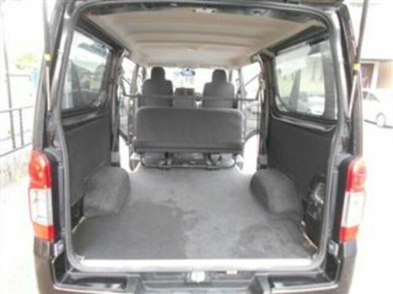 NV350 CARAVAN