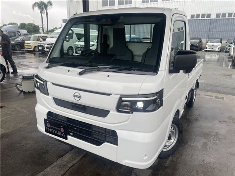 NISSAN CLIPPER TRUCK