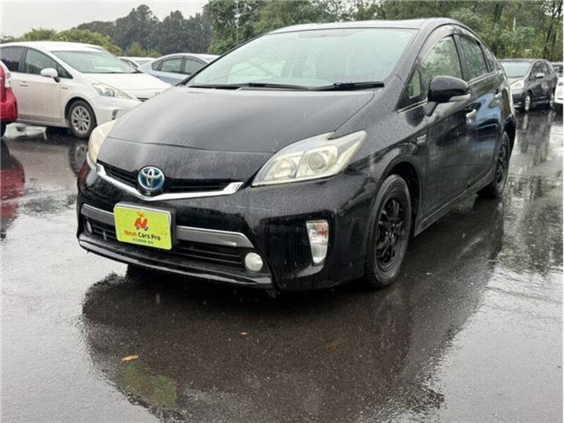 TOYOTA PRIUS PHV