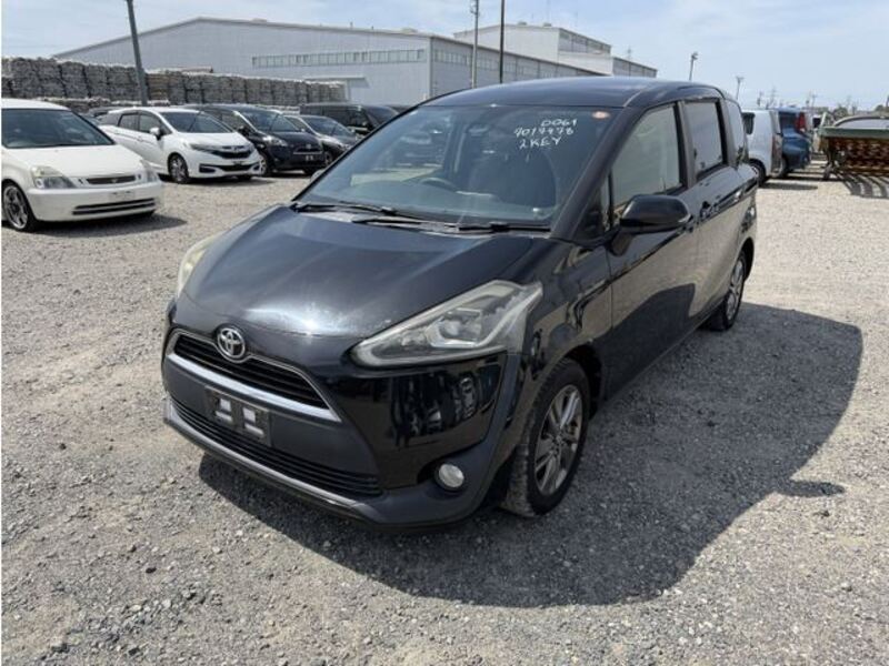TOYOTA SIENTA