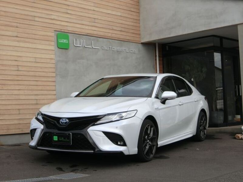 TOYOTA CAMRY