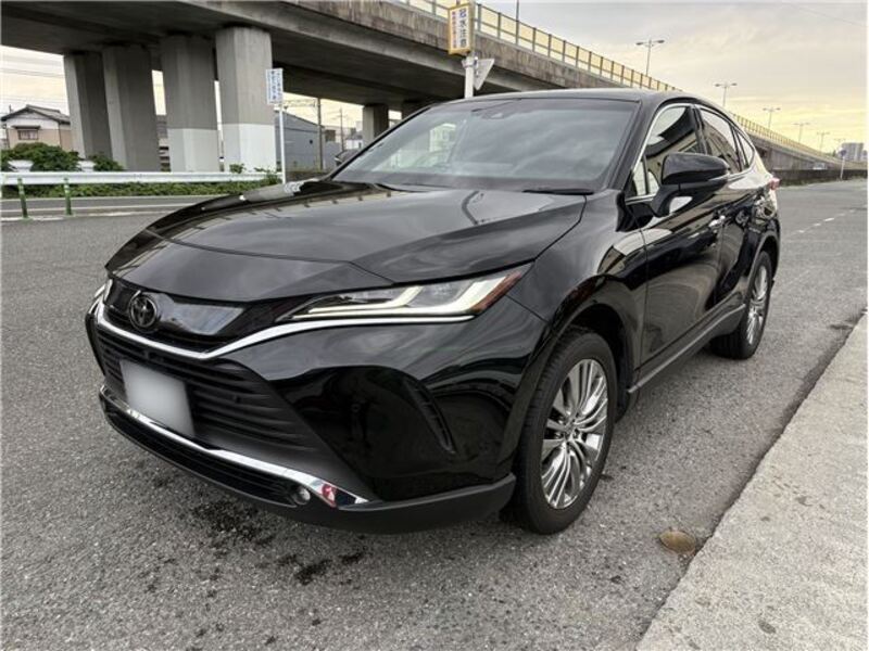 TOYOTA HARRIER