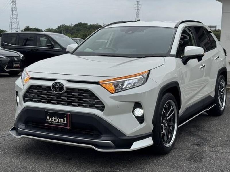 TOYOTA RAV4