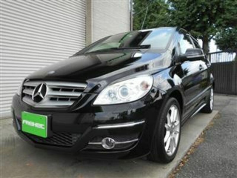 MERCEDES-BENZ　B-CLASS