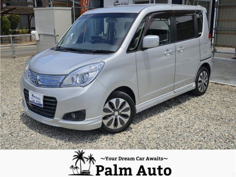 MITSUBISHI DELICA D2
