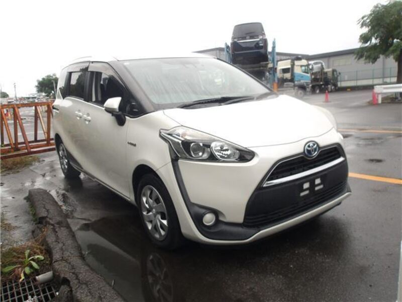 TOYOTA SIENTA
