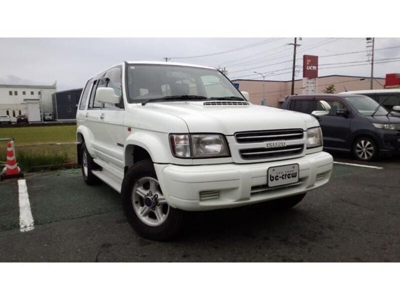 ISUZU BIGHORN