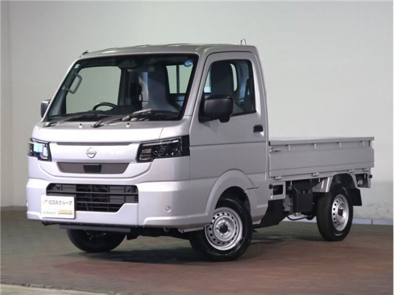 NISSAN CLIPPER TRUCK