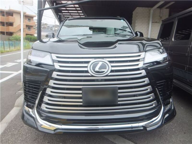 LEXUS LX