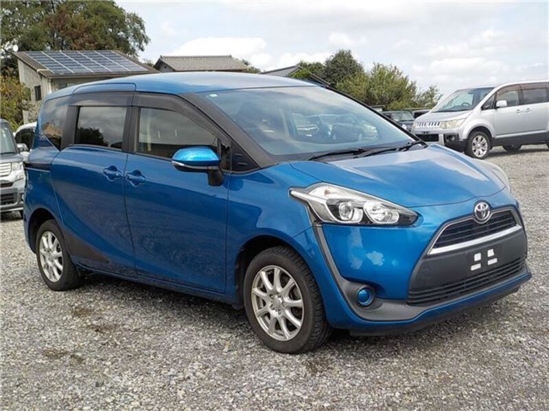 TOYOTA SIENTA