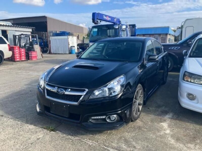 SUBARU LEGACY B4
