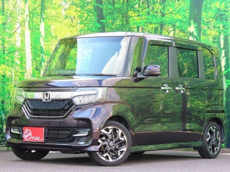 HONDA N BOX CUSTOM