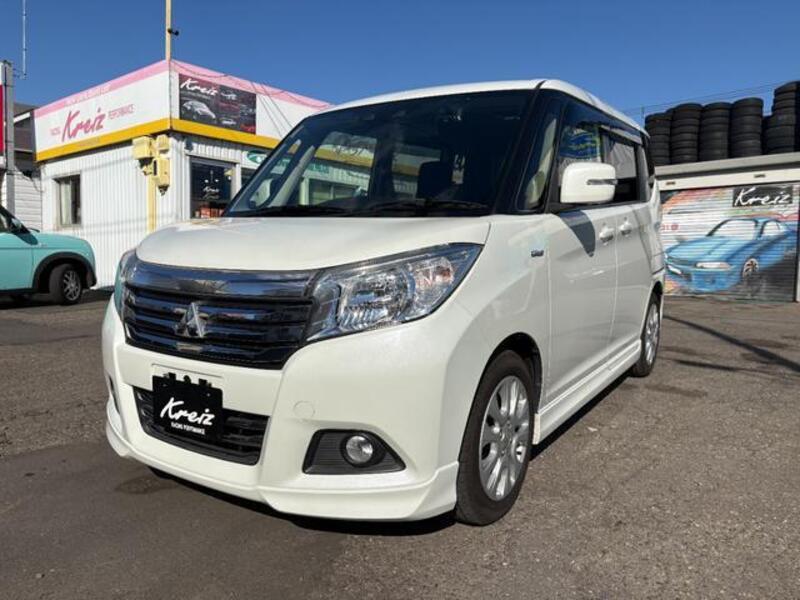 MITSUBISHI DELICA D2