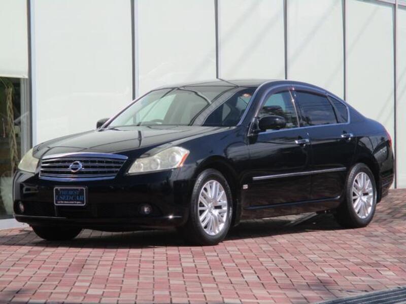 NISSAN FUGA