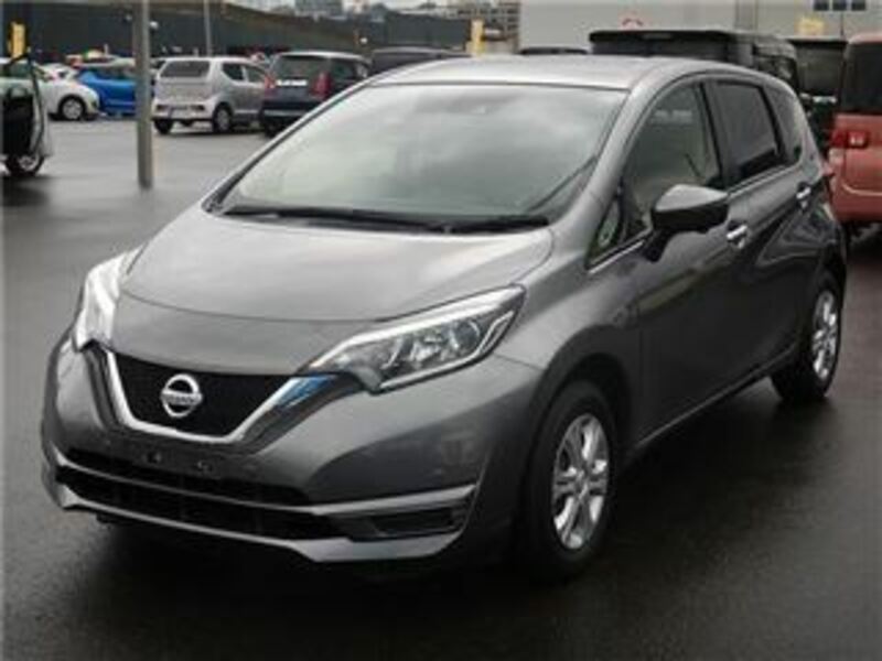 NISSAN　NOTE