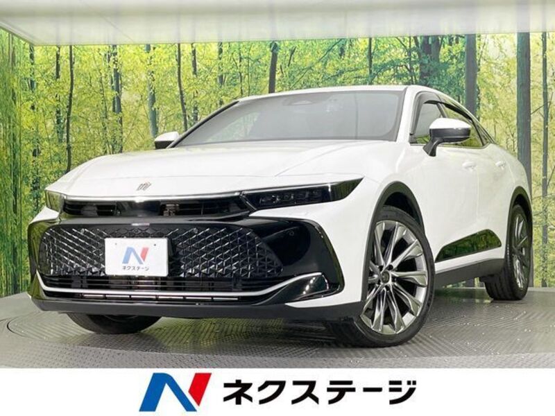 TOYOTA CROWN CROSSOVER