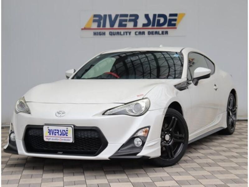 TOYOTA 86