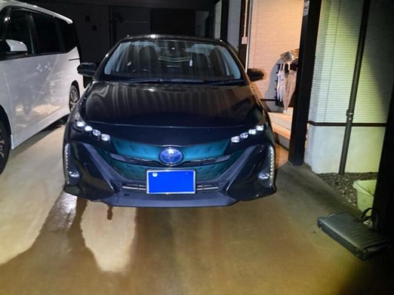 TOYOTA PRIUS PHV