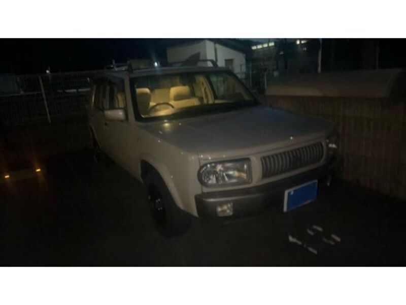 NISSAN RASHEEN