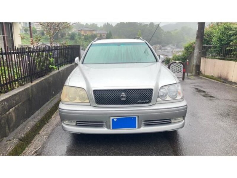 TOYOTA CROWN ESTATE