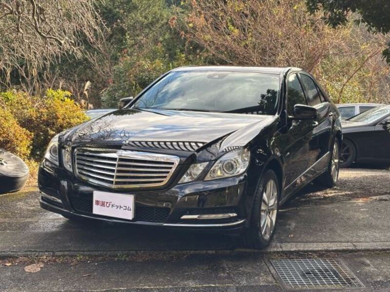 MERCEDES-BENZ E-CLASS