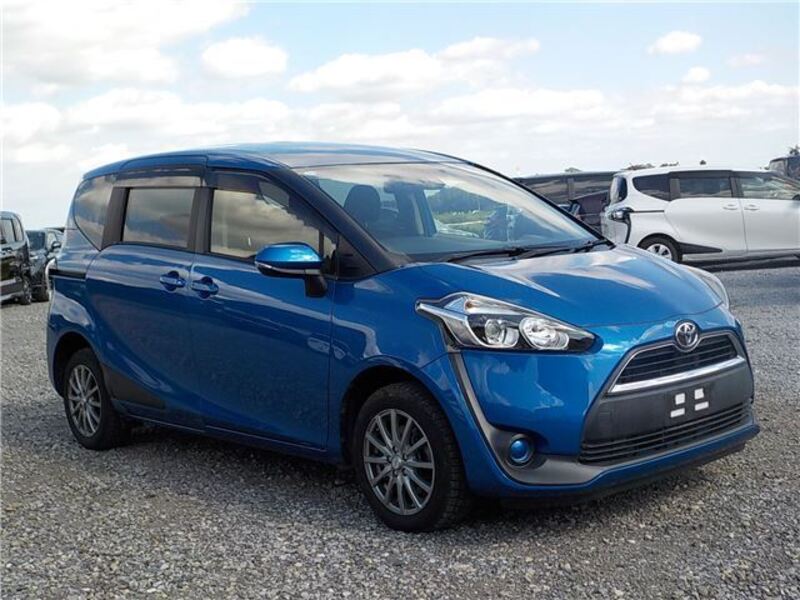 TOYOTA SIENTA
