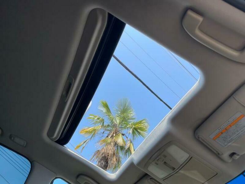 SKYLINE