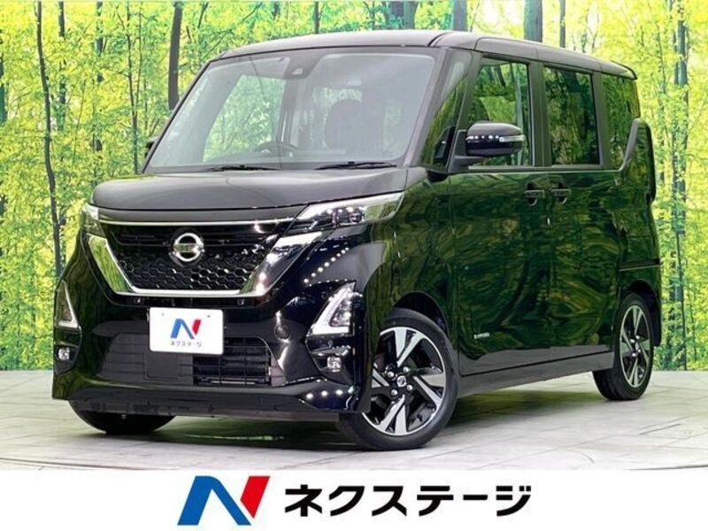 NISSAN ROOX