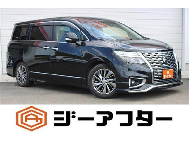 NISSAN ELGRAND