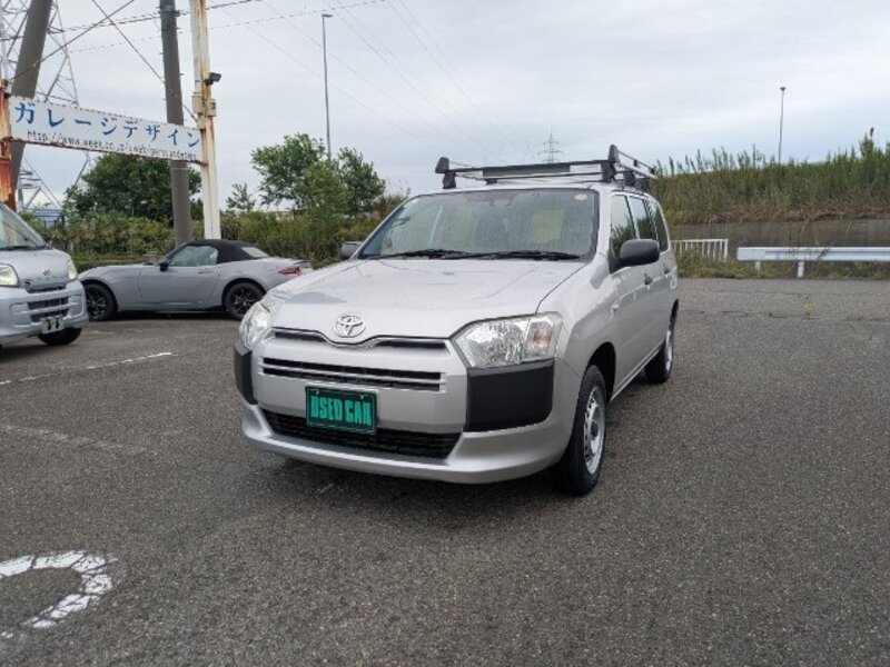 TOYOTA SUCCEED VAN