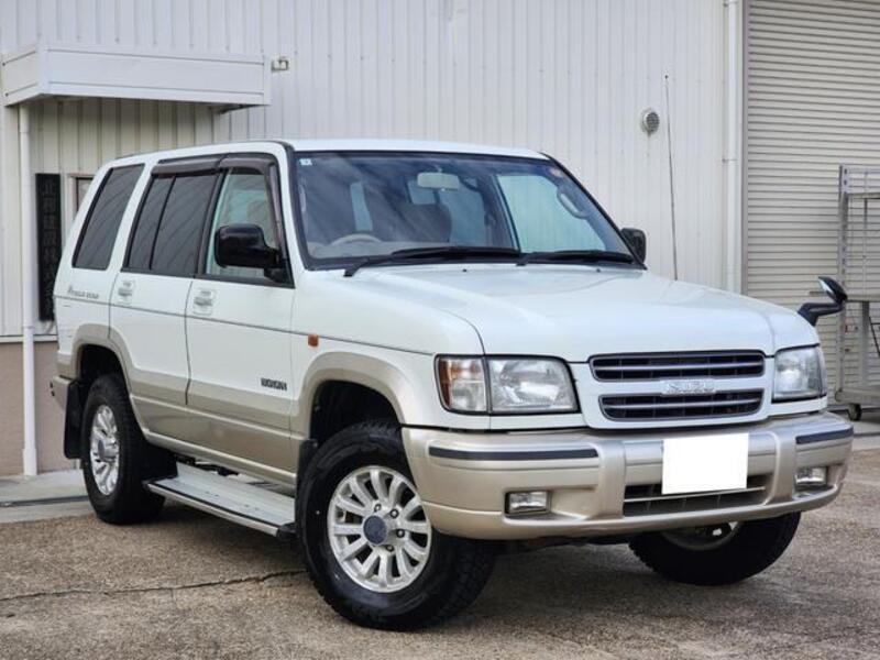 ISUZU BIGHORN