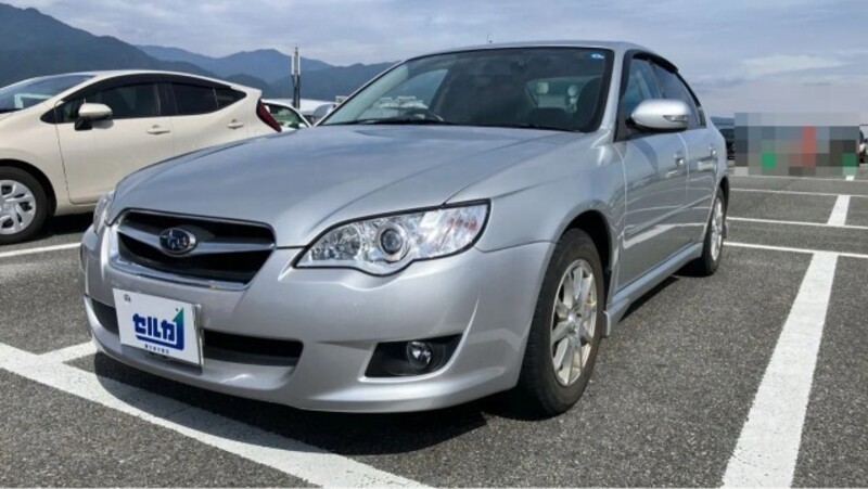 SUBARU LEGACY B4