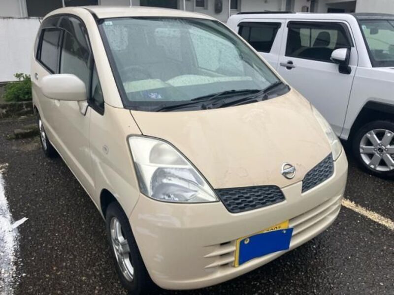 NISSAN MOCO
