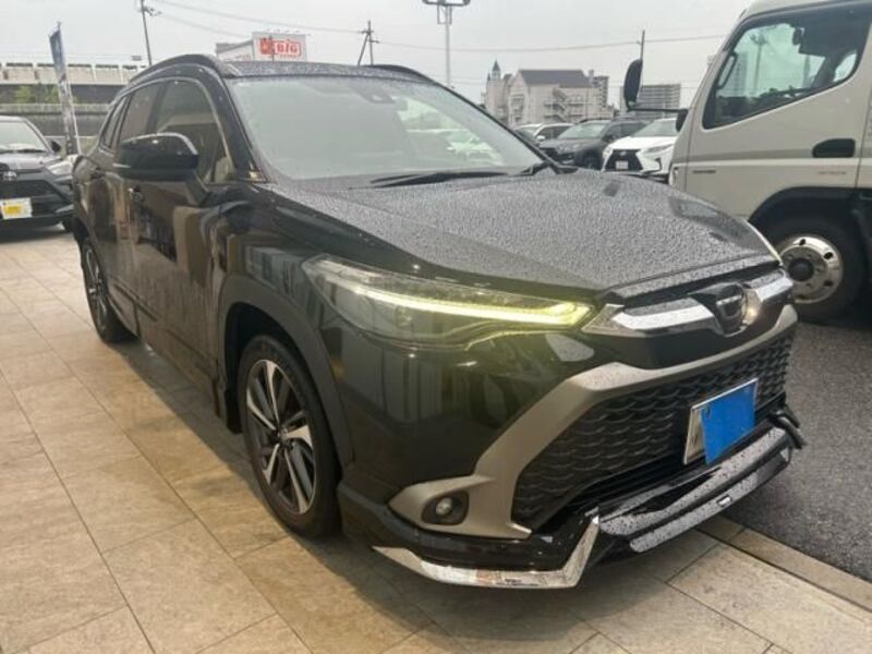 TOYOTA COROLLA CROSS