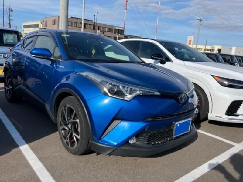 TOYOTA C-HR