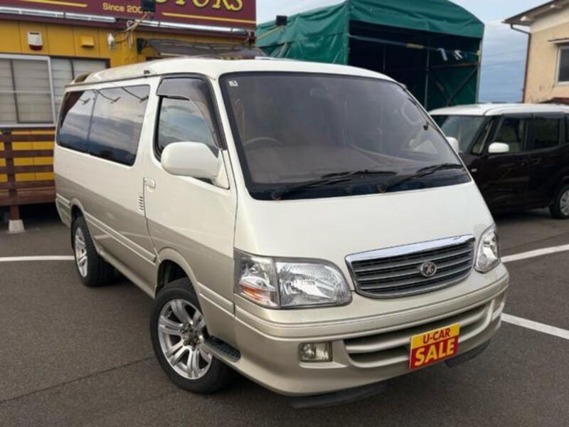 TOYOTA HIACE WAGON