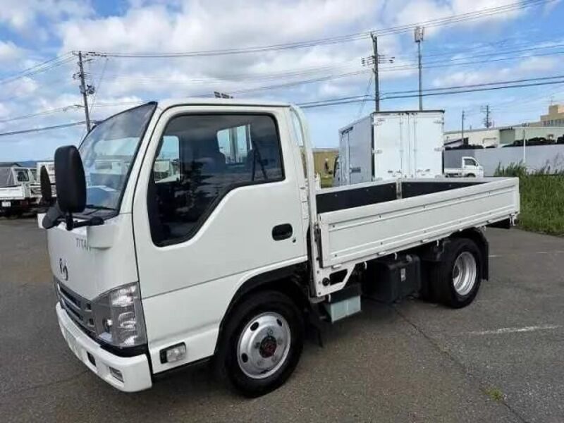 MAZDA TITAN