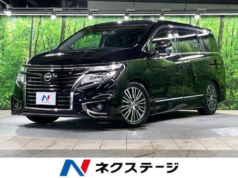 NISSAN ELGRAND