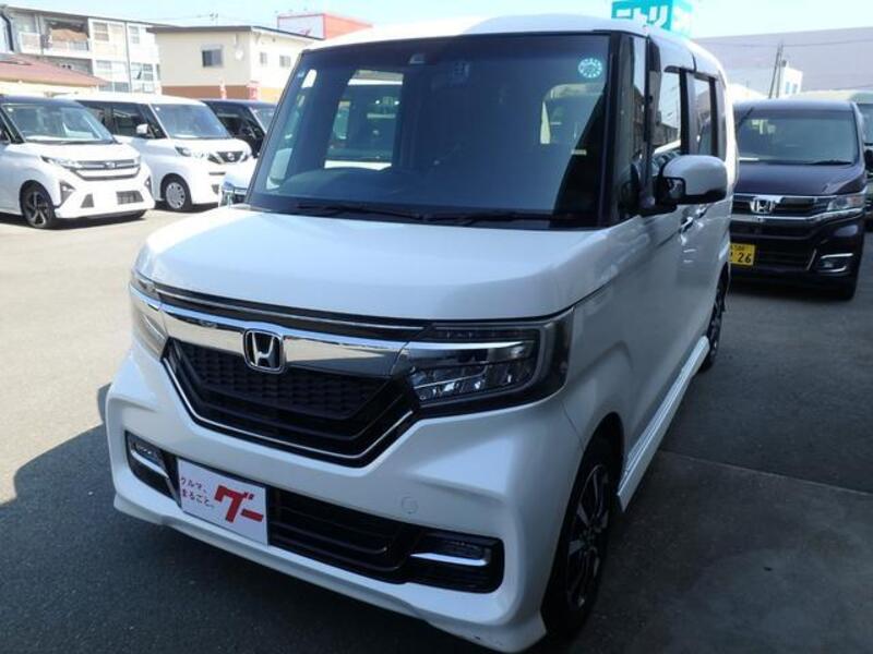 HONDA N BOX CUSTOM