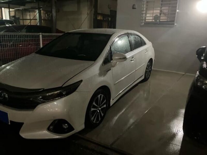 TOYOTA SAI