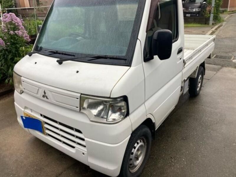 MITSUBISHI MINICAB TRUCK