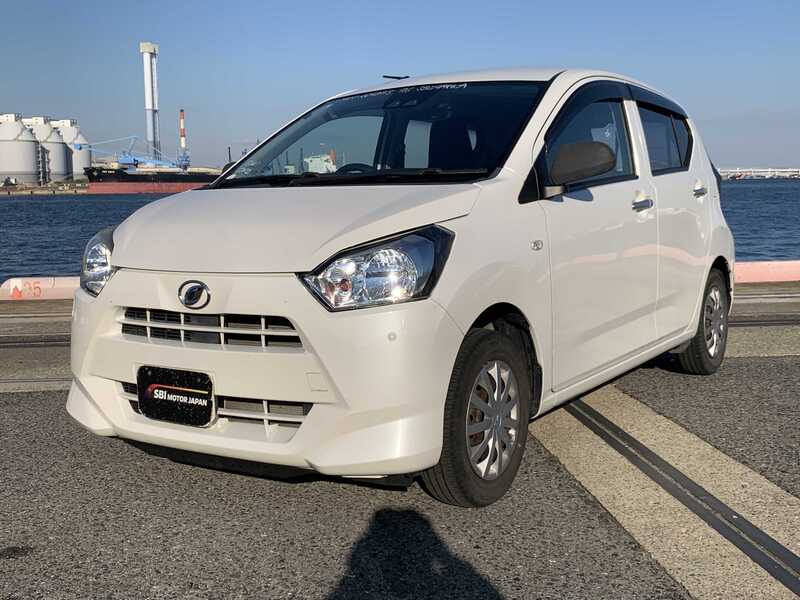 DAIHATSU Mira Es
